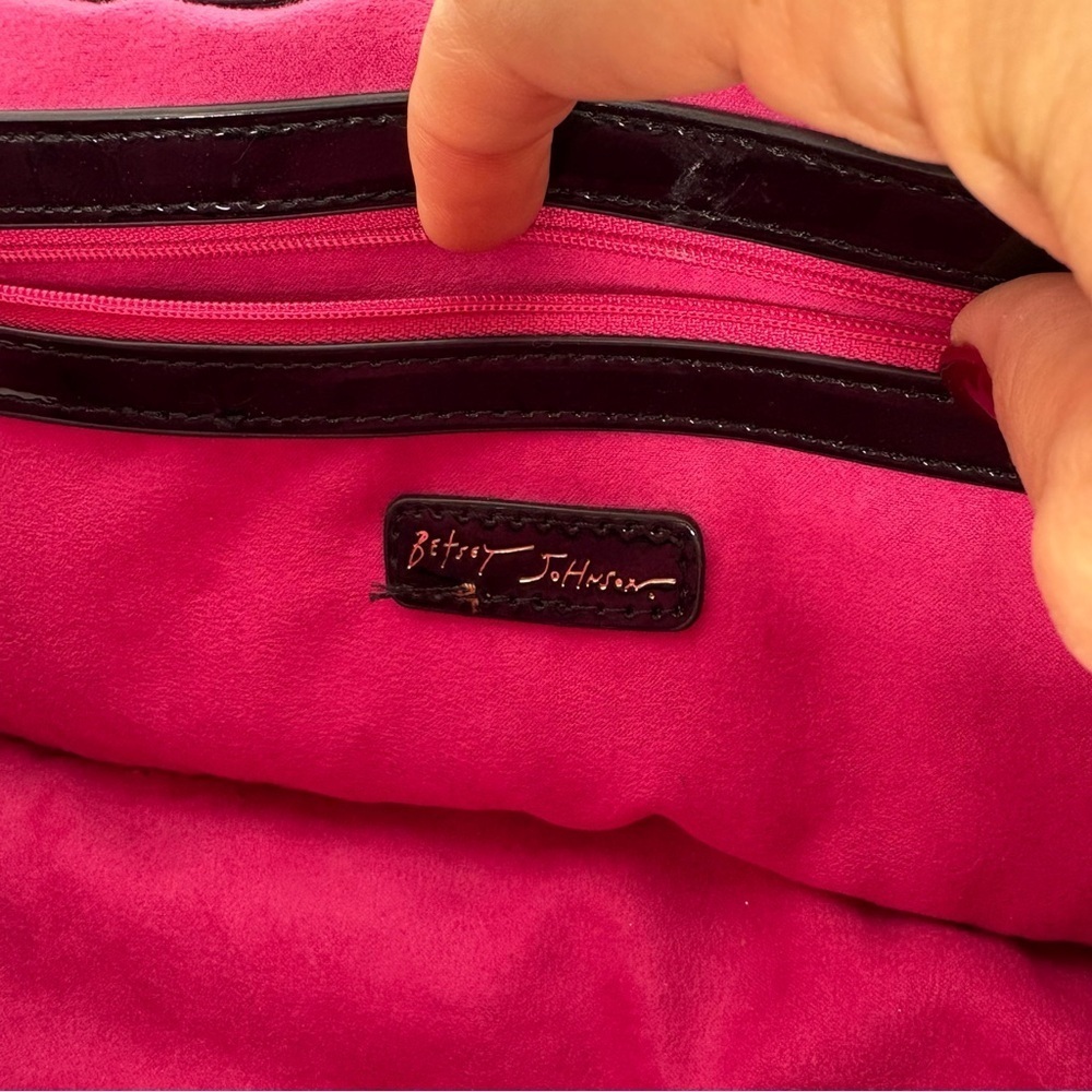 Betsey Johnson Strawberry Fields Top Handle Crossbody Bag Straw Pearls Natural - Picture 7 of 11